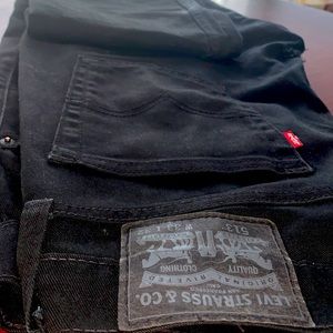 Black Levi Jeans
